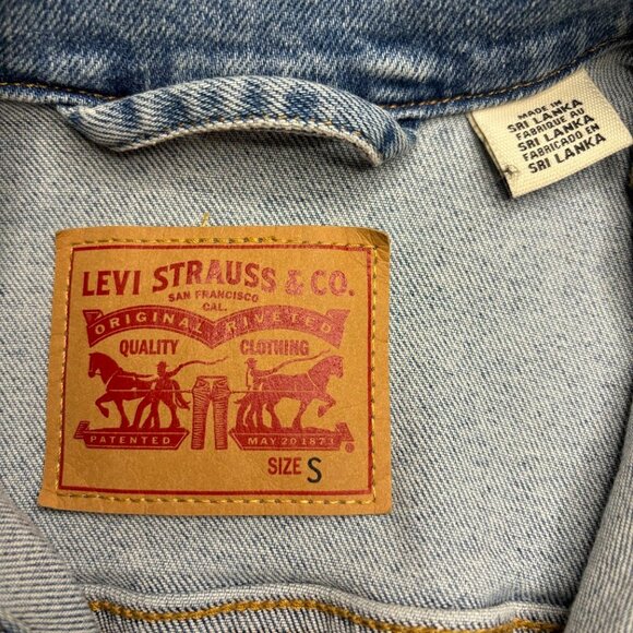 Vintage Y2K Levi’s Trucker Jacket Red Tab Light Wash Denim Made In USA Sz Small - Picture 6 of 12